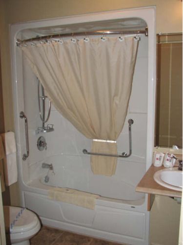 Du Hotel 2*